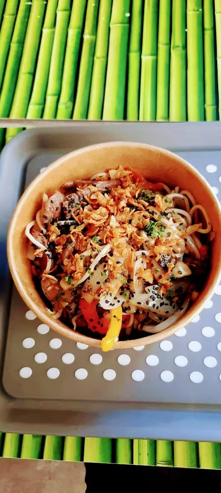 Crevettes Et Nouilles